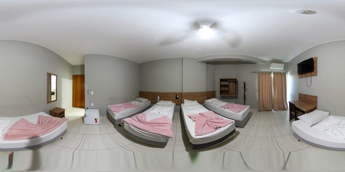 Quarto Duplo