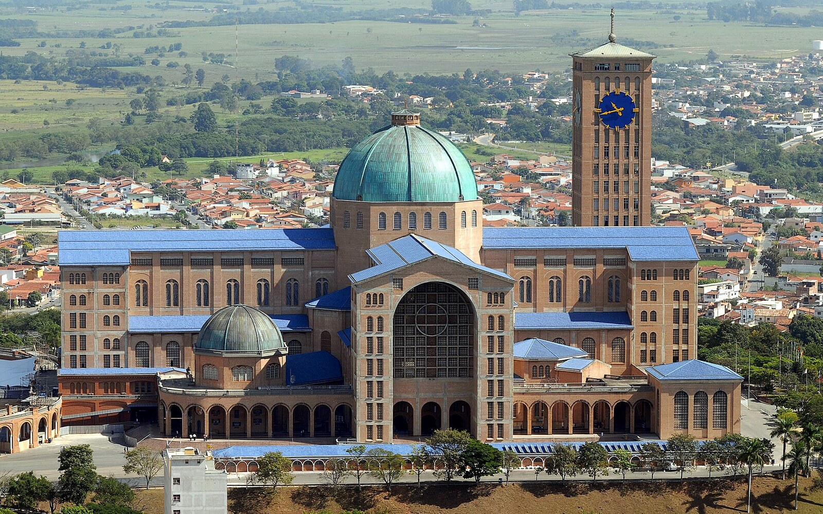 Santuário Nacional de Nossa Senhora Aparecida — Aparecida - SP